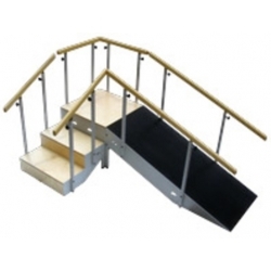 Escalera metalica con rampa...